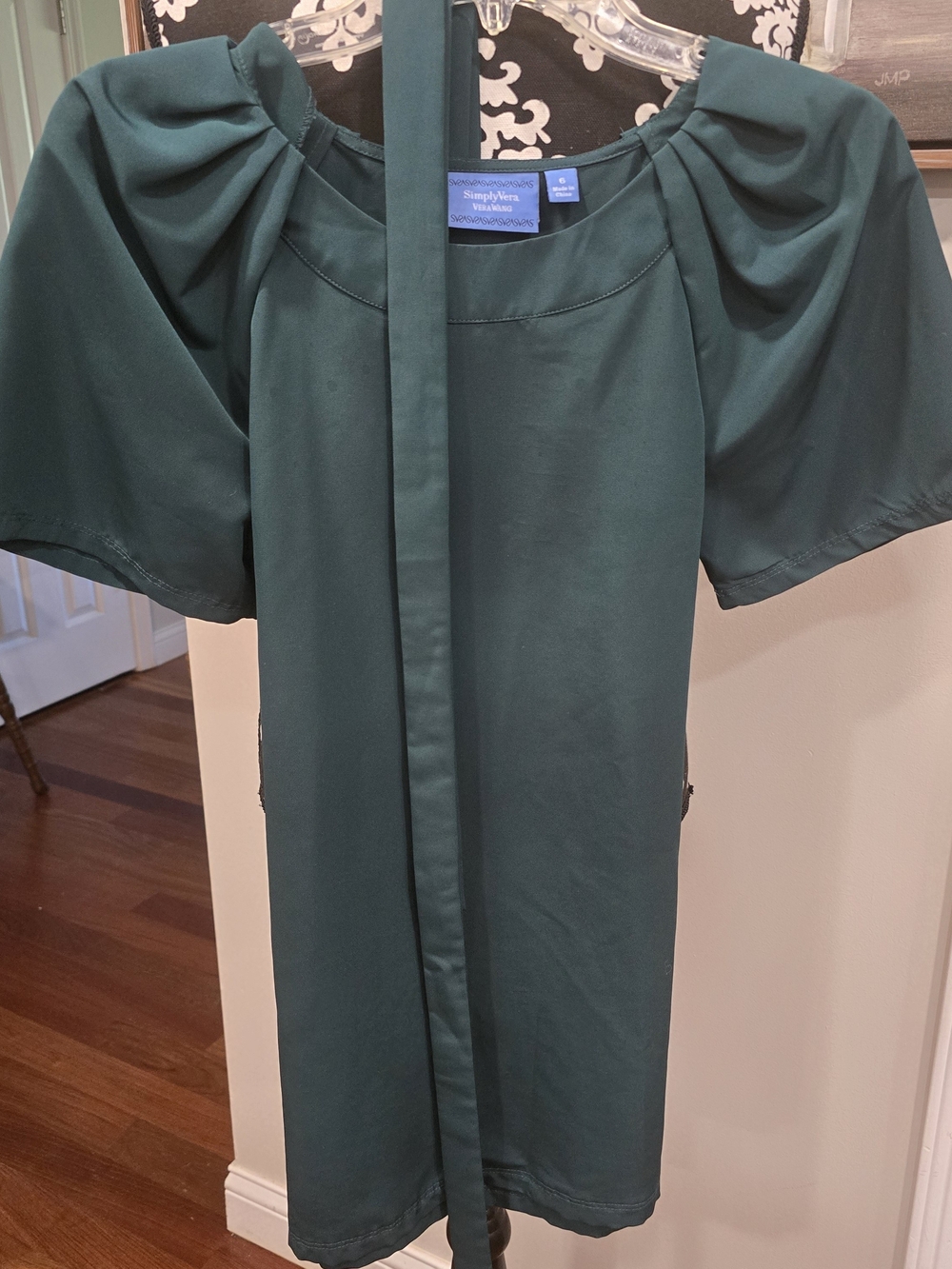 Simply Vera Vera Wang Emerald Green Shift Dress with Puff Sleeves